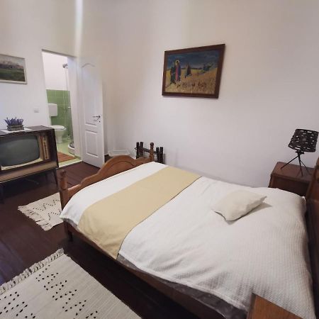 Medieval Apartment Medias Exterior photo
